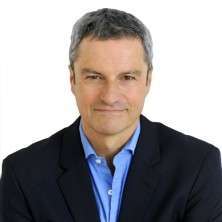 http://www.business-school.ed.ac.uk/fringe-media-series/speakers/gavin-esler/
